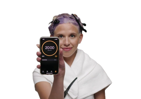Woman waiting with Wella ColorCharm toner processing for 20 minutes